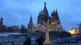 Moscow Kremlin chimes heard from Zaryadye Park