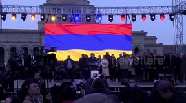 Pro and anti-PM protests grip Yerevan as Armenians clash over government future