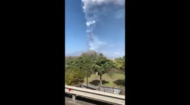 Mount Etna sends column of volcanic ash into the air in new eruption