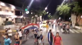Paraguay: Clashes Erupt At Protest In Asuncion Over Government’s Handling Of Pandemic 3