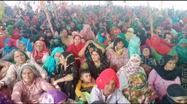 Thousands of protesting women march on Delhi to mark International Women's Day