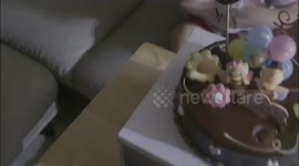 생일 파티하는 두 형제