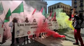 Healthcare workers protest in Barcelona to demand better working conditions during Covid19