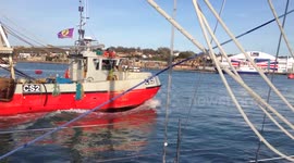 Fishing boat full of 'Ukippers' spotted off Cowes, UK