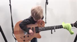 Toddler performs entire instrumental part of song