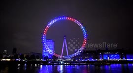 London Eye Lit Up To Celebrate the Royal Baby Girl