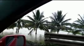 Inundaciones Ecuador, las vías se tornan peligrosas tras fuerte caída de precipitaciones