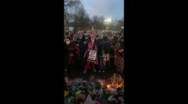 Sarah Everard vigil at Clapham Common attracts thousands with crowds shouting ‘shame on you’ as cops try to shut it down