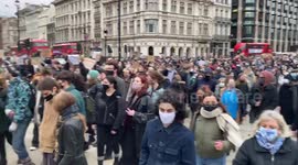 Watch: Protesters pour into Westminster’s Parliament Square after police crackdown at Sarah vigil