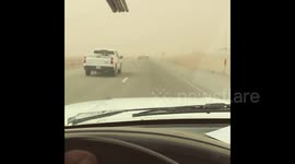 US: Dust Storm Turns Sky Orange, Causing Poor Visibility In El Paso, Texas 4