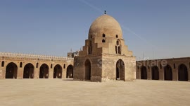 Mosque of Aḥmad ibn Ṭūlūn, huge and majestic red brick building