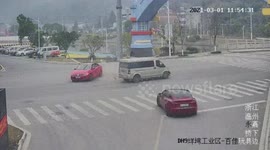 Girl thrown out car window after collision with minibus in eastern China