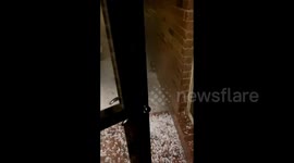 US: Tornado-Warned Storm Pummels Texas With Large-Sized Hail 3