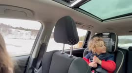 Kids adorable reaction to feeding elk at drive-through safari