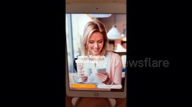 Chinese English teaching app Palfish has a translation error which curses at students.