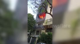 Massive fire breaks out in building in northern India