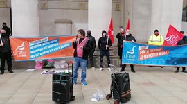 Unite Union bus strikers solidarity with kill the bill protesters