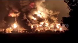 Huge fire breaks out at oil refinery in Indonesia