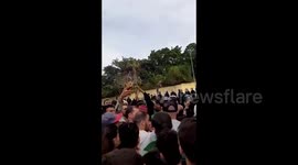 Algeria: Thousands Of Pro-Democracy Protesters Clash With Police In Oran 2