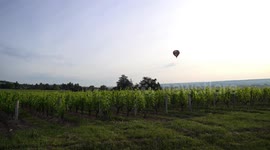 This stunning footage shows a group of French rock climbers showing off their incredible abilities on a hot air balloon 10 thousand feet above the ground.
