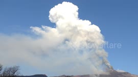 Etna Eruption 01 April 13/14