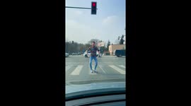 'Smooth criminal' Polish dancer takes internet by storm