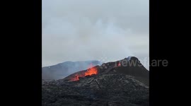 Iceland: Onlookers Get Extremely Close To Fagradalsfjall Volcano Lava 2