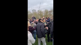 Piers Corbyn attacked by Antifa during Kill the Bill protest at Hyde Park on Sat 3rd April