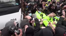 Met Police PEPPER SPRAY protesters at 'Kill the Bill' rally in Westminster