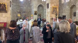 Lebanese Christians attend Easter mass despite coronavirus restrictions