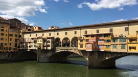 Florence's most famous tourist attractions deserted amid strict COVID lockdown