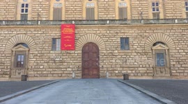 Florence's most famous tourist attractions deserted amid strict COVID lockdown