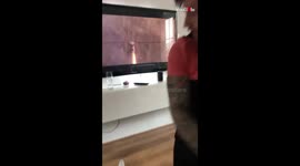 UK dad pulls off wet floor prank on unsuspecting daughter
