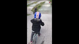 '3 Y/O Aspiring Cyclist Falls off his Bike | Cycling Fails'