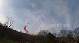 Pennsylvania wildfire: Airdrop on rapidly spreading mountain fire