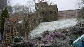APRIL!! Snow and freezing temperatures blast the UK  just after Easter