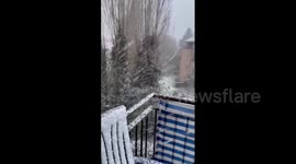 Belgium: Unusual Cold Air Mass Brings April Snow To Brussels 2