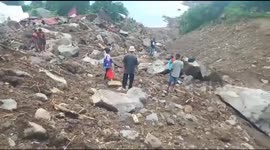 Indonesia: emothional scene in Lembata after tropical cyclone