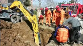 Firefighters rescue 5-year-old trapped in abandoned well in northern China