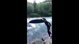 'River-Surfing Upstream Waves in Voss, Norway'