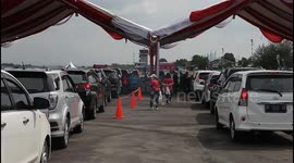 Mass Drive-Thru Vaccination in Medan