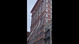 Cincinnati firefighters rescue worker after scaffolding collapse