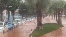 Chinese street submerged after water pipe explodes in southern China