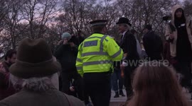 Mourners boo man suggesting Prince Philip may have died due to COVID vaccine outside Buckingham Palace