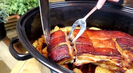 Not hungry? You will be after watching this chef make tasty crispy pork ribs