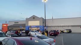 US: Two Walmart Evacuated After Bomb Threats, No Explosive Devices Found