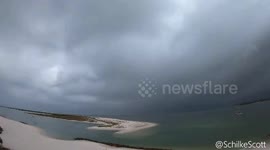Watch amazing capture of squall line over Florida with extreme winds and sudden change of wind direction