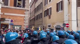 Italy: ‘Io Apro’ Protest Demanding To Reopen Shops And Restaurants In Rome
