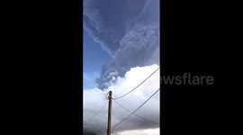 Volcano in St. Vincent and the Grenadines erupts in Caribbean