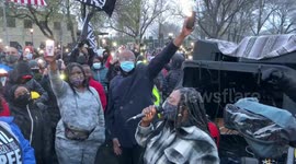 Daunte Wright protests continue for third day outside Brooklyn Center, MN